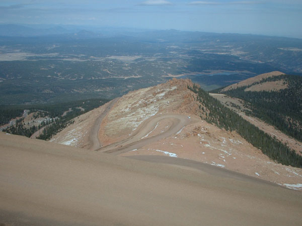 The windy road up to the top.jpg 60.2K